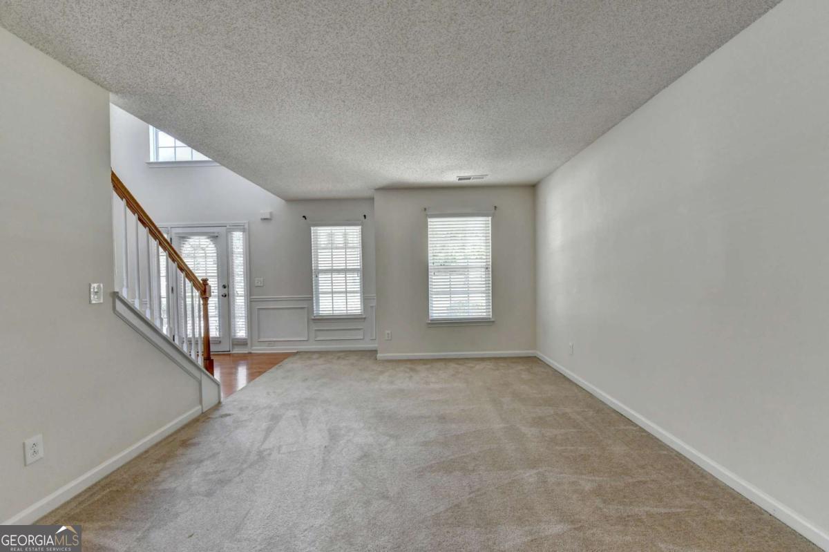 5187 Miller Woods Trail Property Photo 14