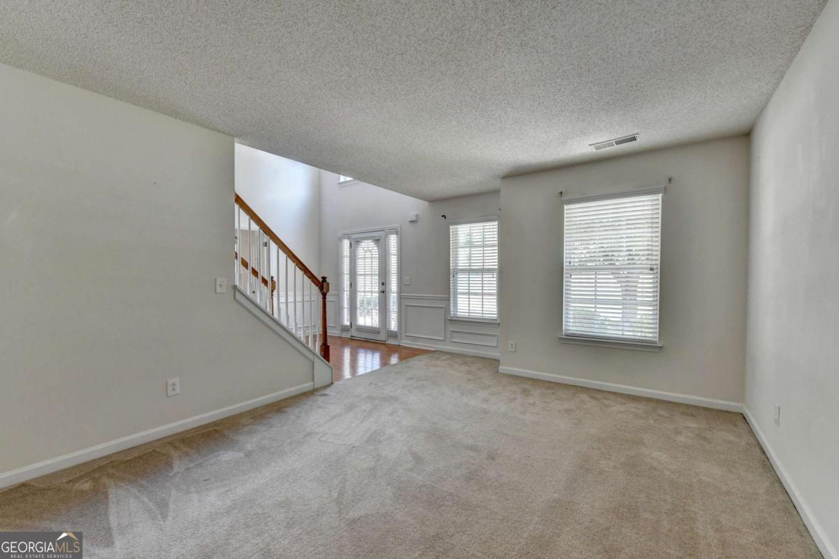 5187 Miller Woods Trail Property Photo 15