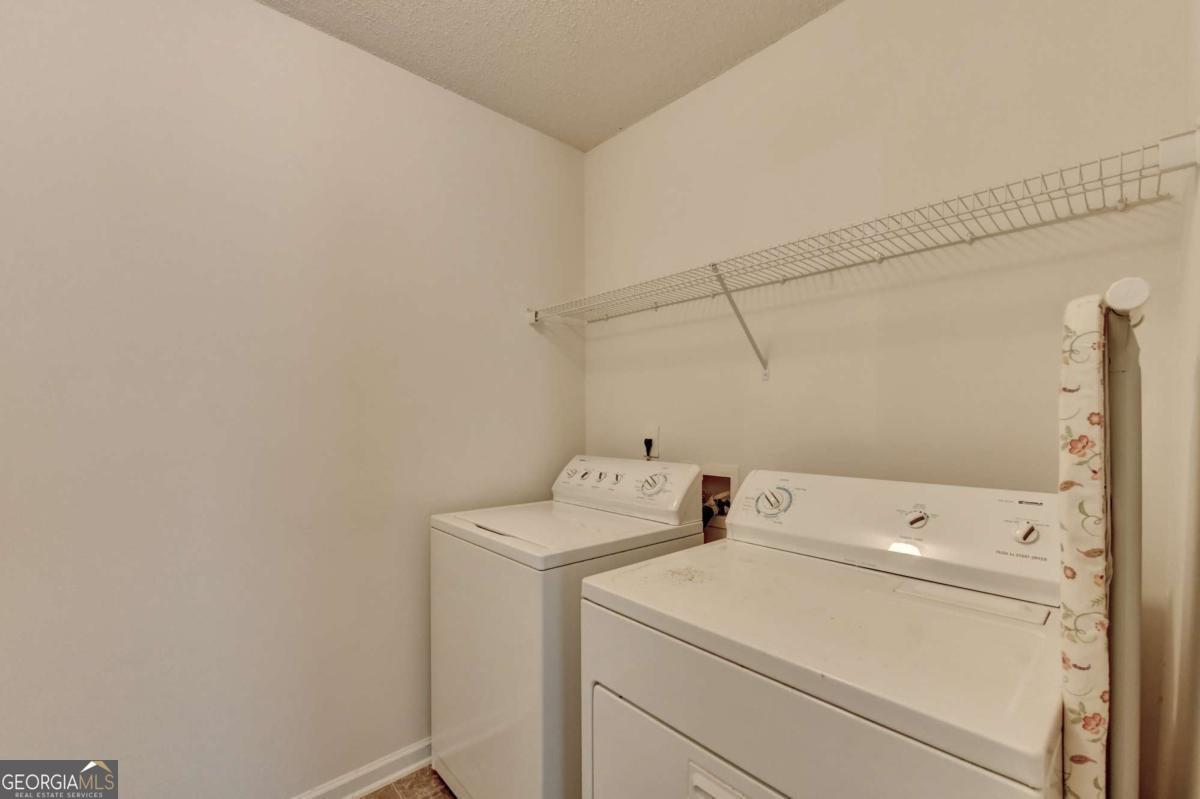 5187 Miller Woods Trail Property Photo 33