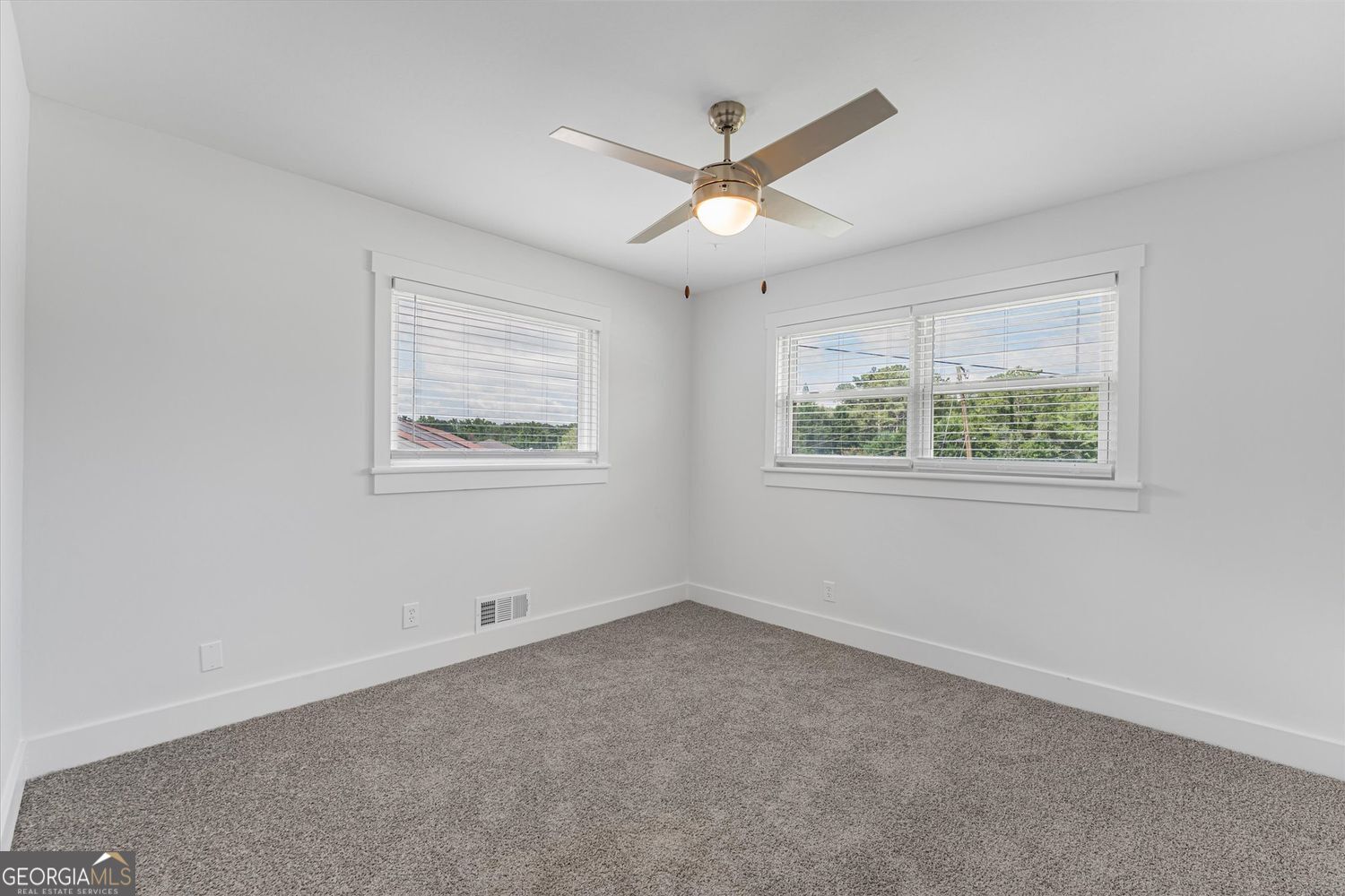 2044 Yucca Drive Property Photo 22