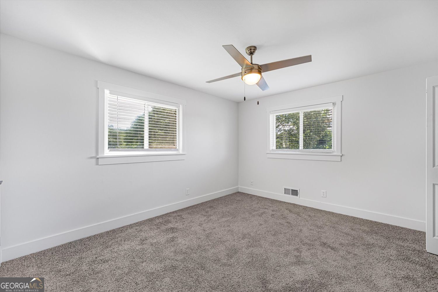 2044 Yucca Drive Property Photo 24