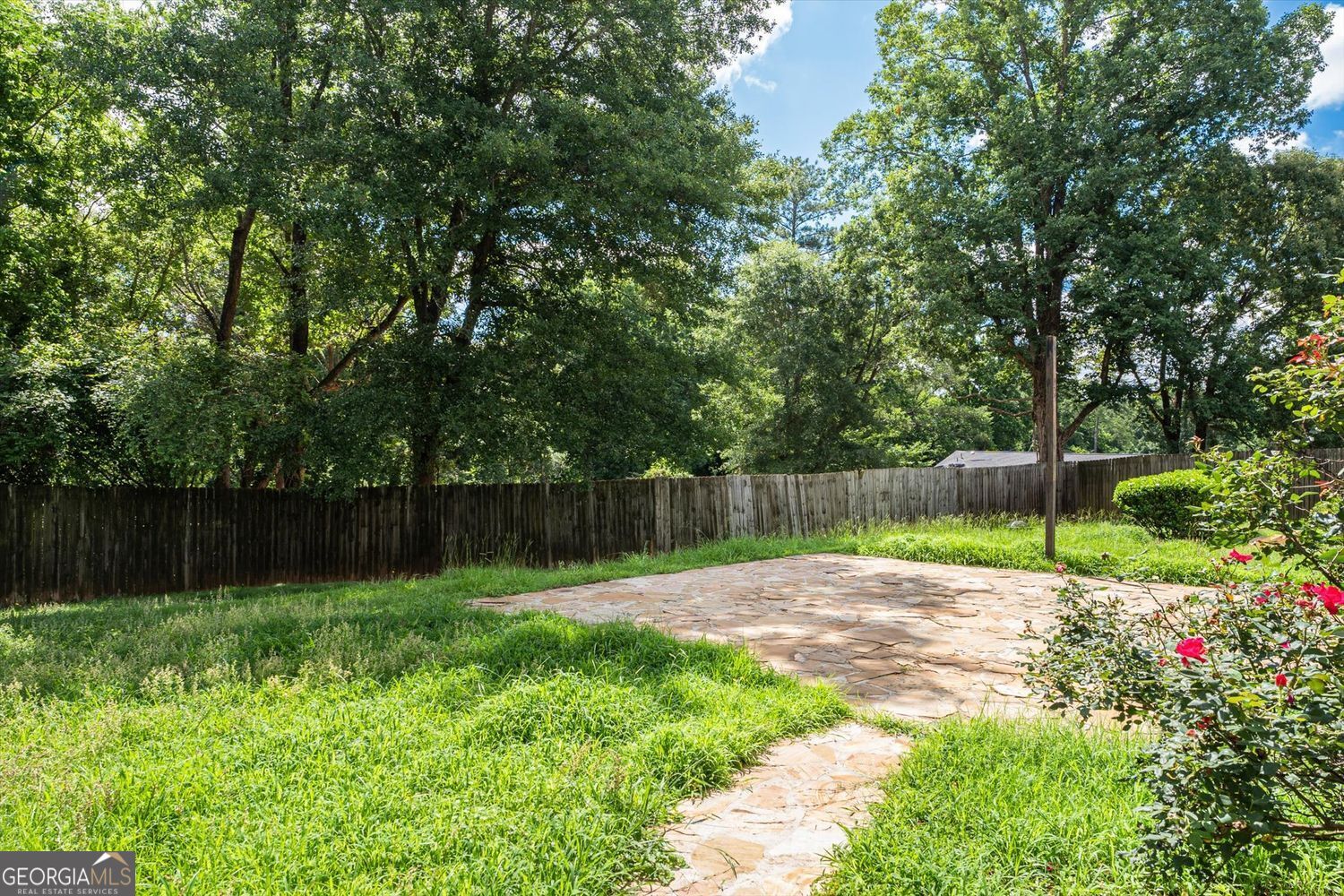 2044 Yucca Drive Property Photo 47
