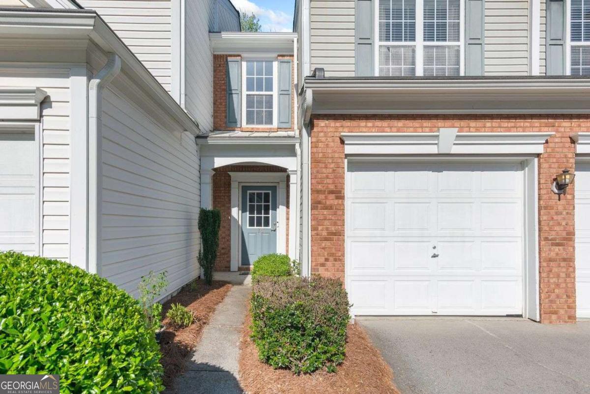 120 Regent Place Property Photo 2