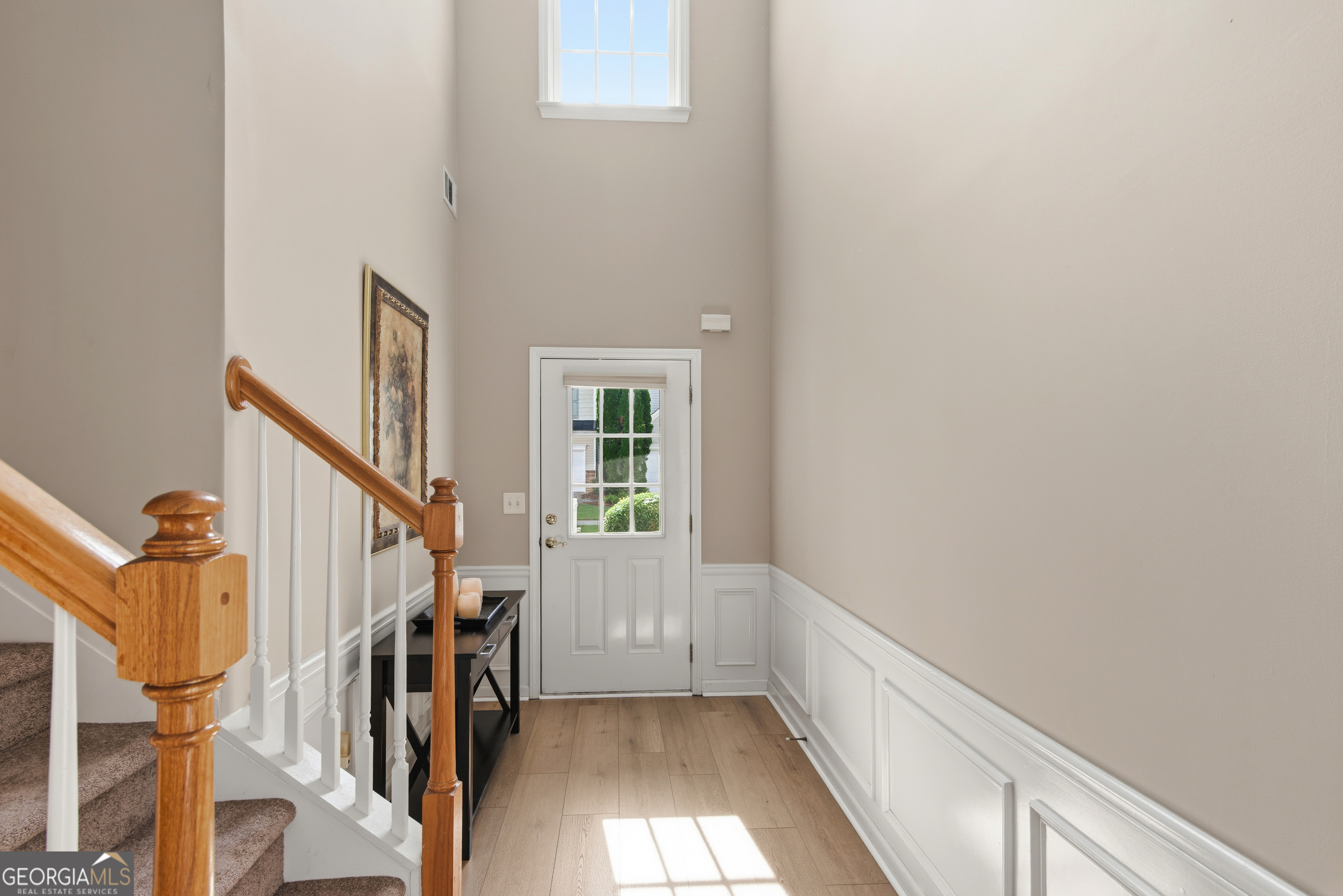 120 Regent Place Property Photo 4
