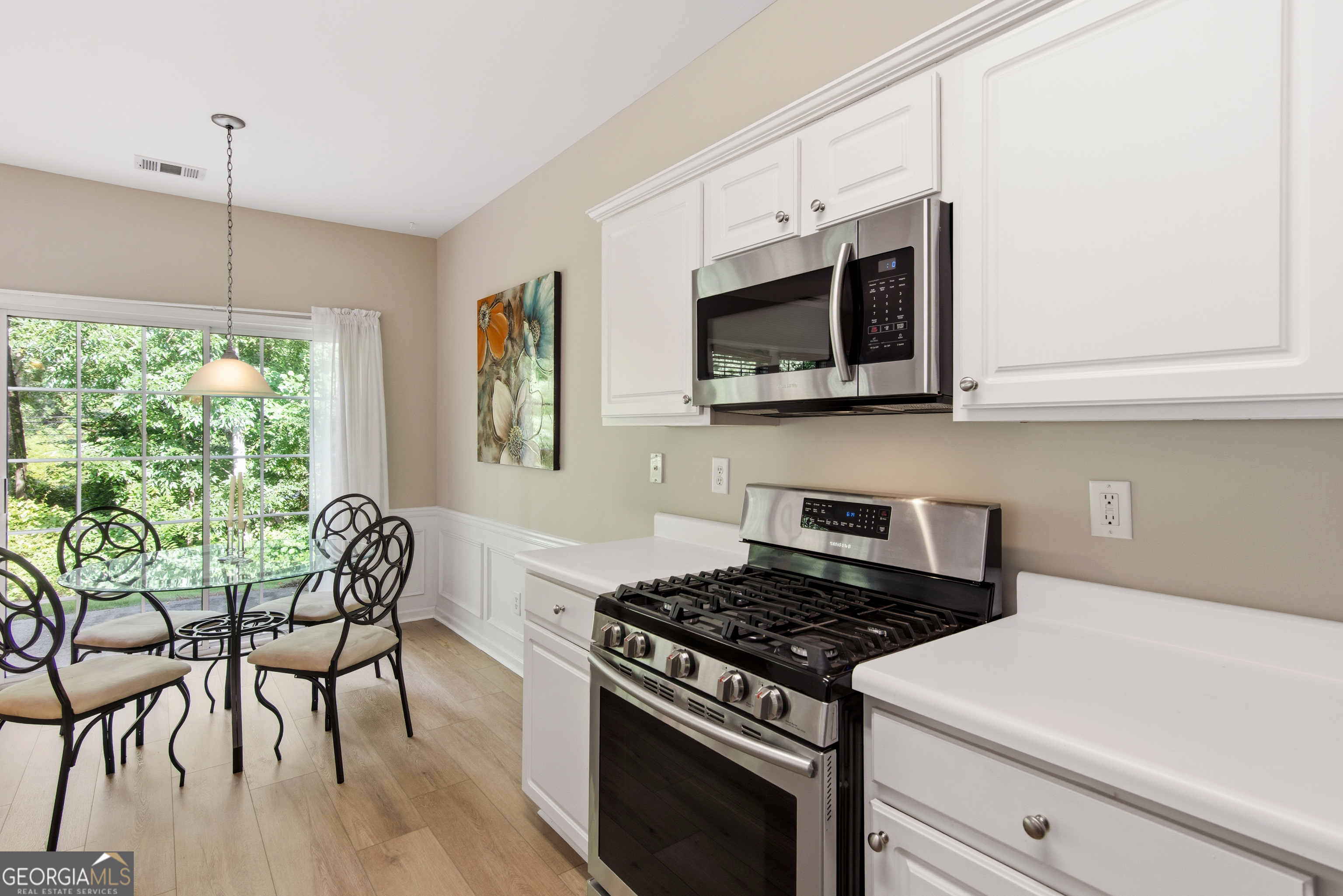 120 Regent Place Property Photo 12