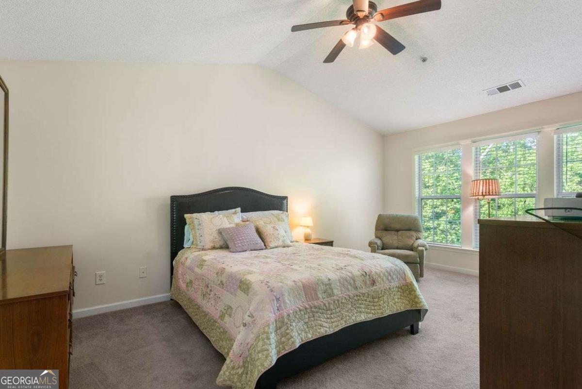 120 Regent Place Property Photo 20