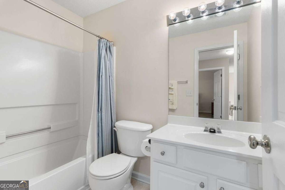 120 Regent Place Property Photo 29