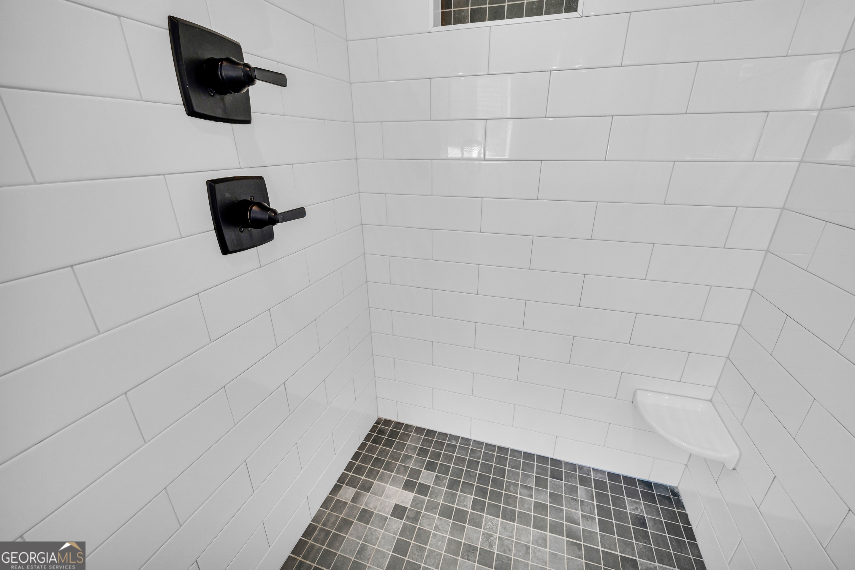 1025 Dewey Road Property Photo 43
