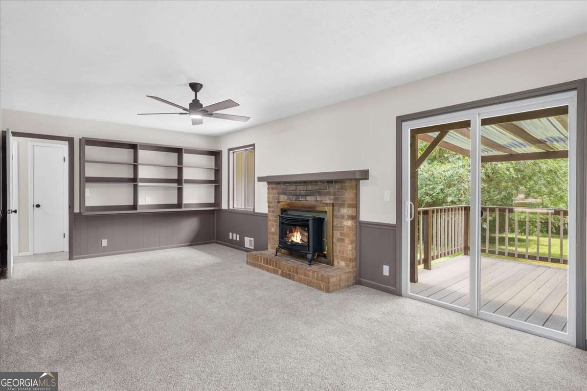2053 Deerfield Run Property Photo 11