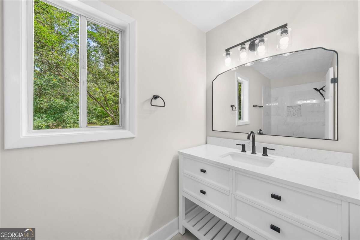 2053 Deerfield Run Property Photo 15