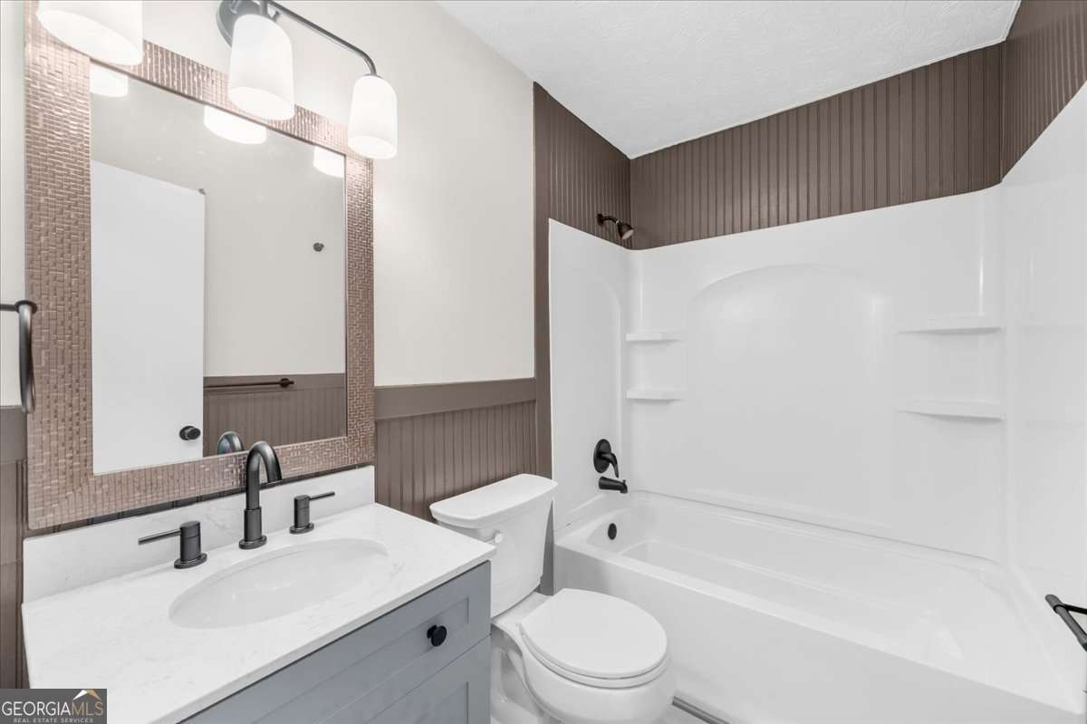 2053 Deerfield Run Property Photo 18