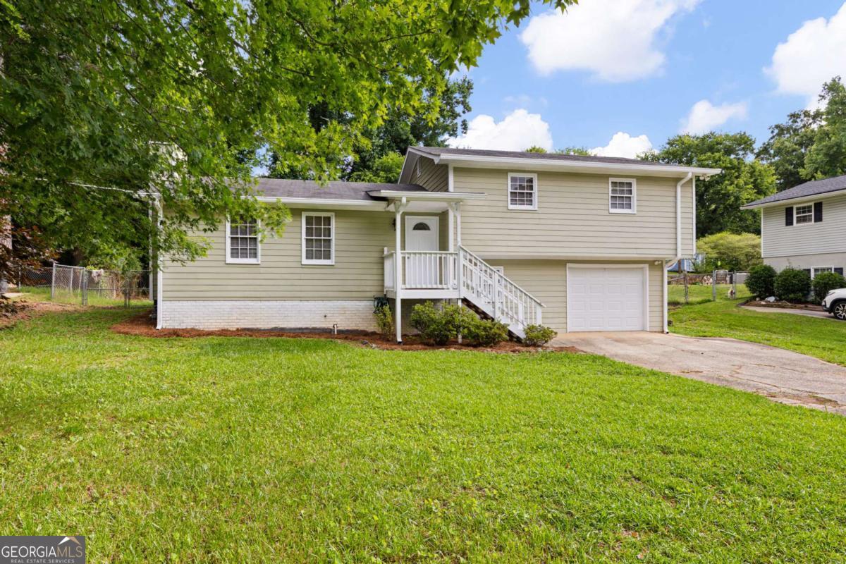 4220 Terrace Drive