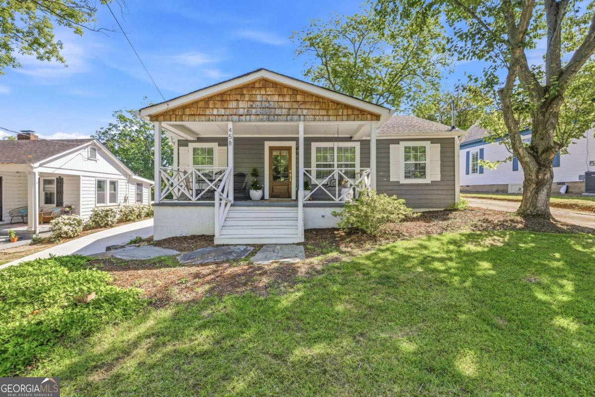 458 Prior Street Property Photo 2