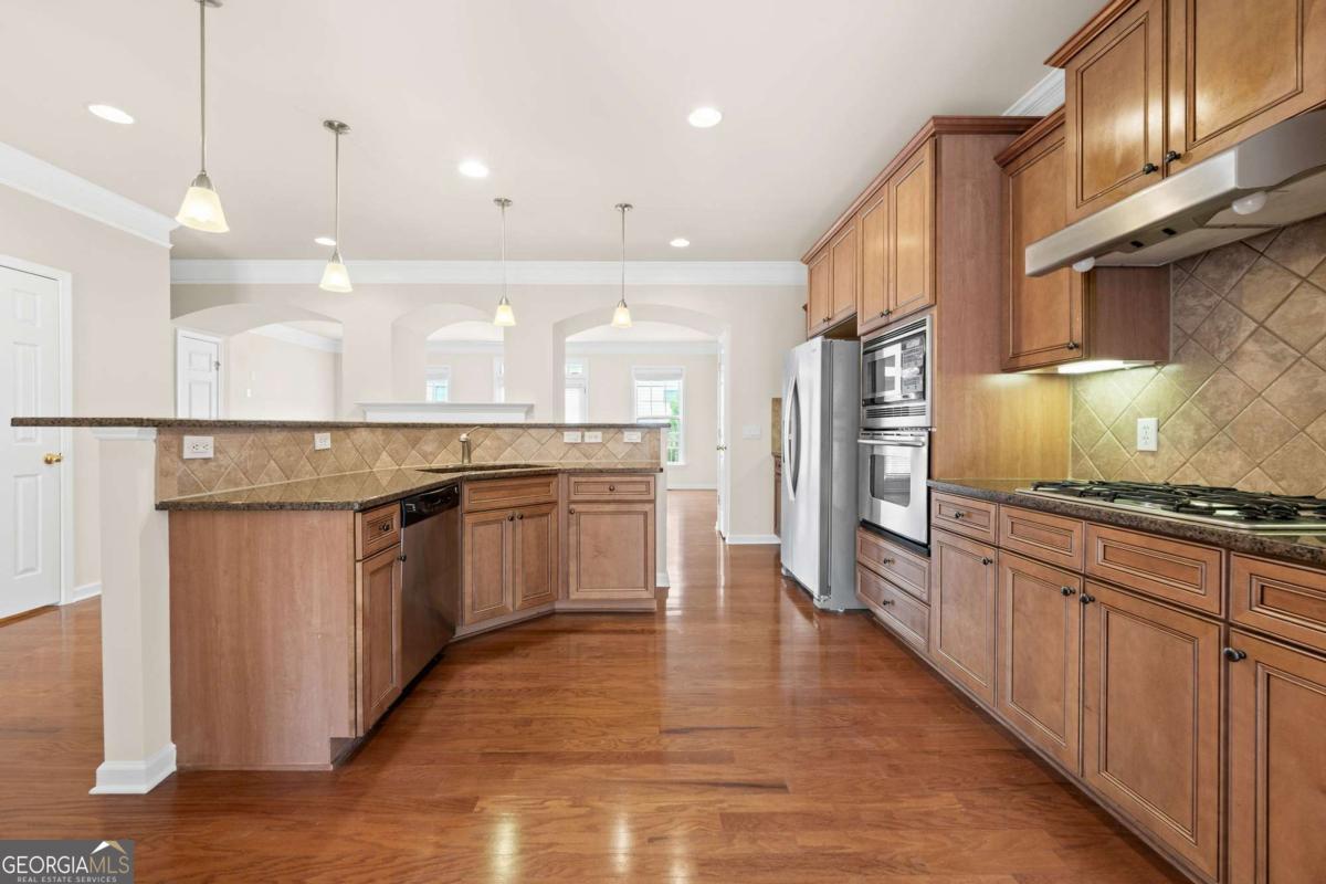 6029 Bartam Cove Property Photo 8
