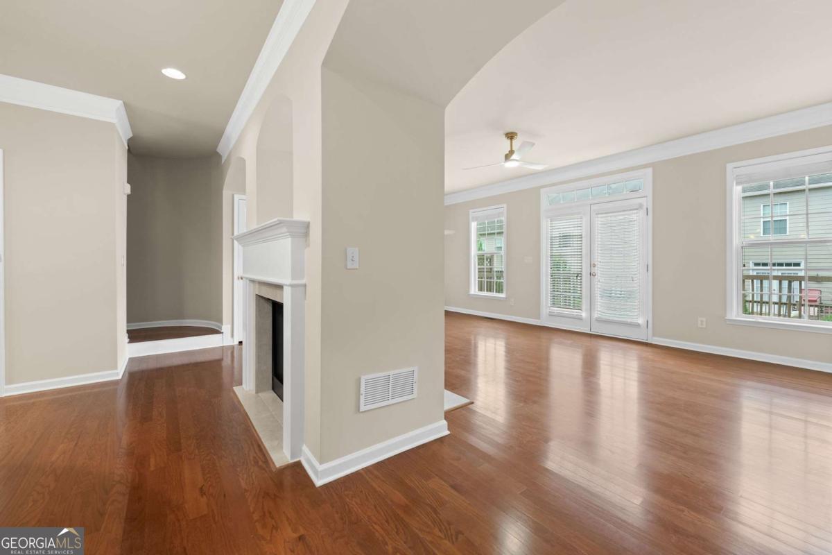 6029 Bartam Cove Property Photo 13