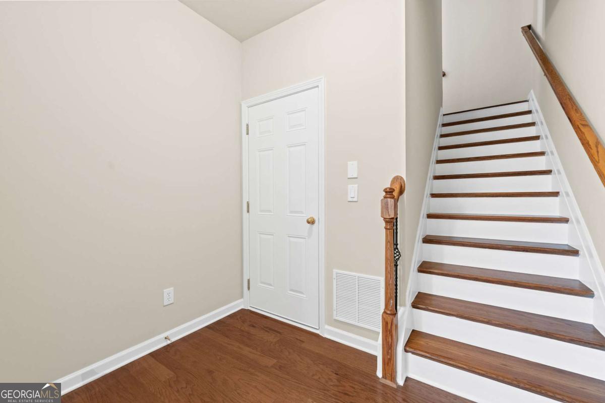 6029 Bartam Cove Property Photo 38