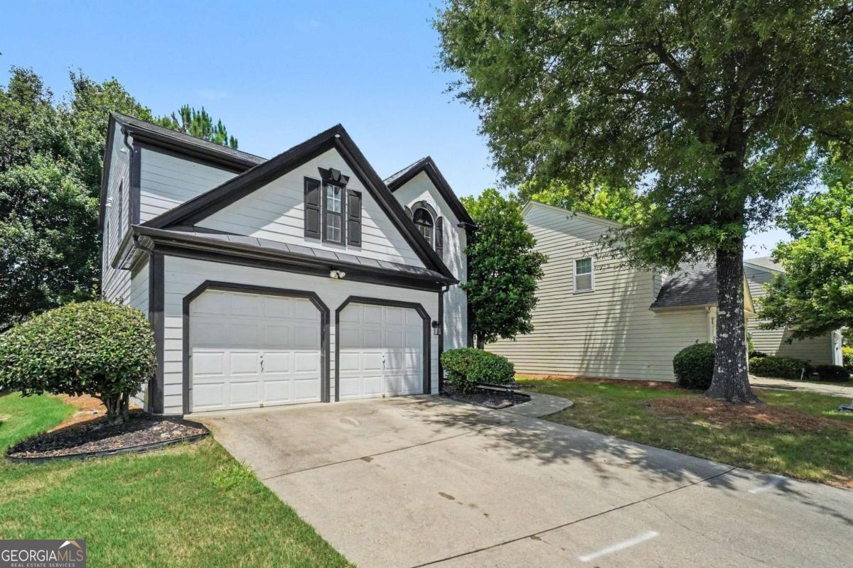 2587 Alvecot Circle Se Property Photo 4