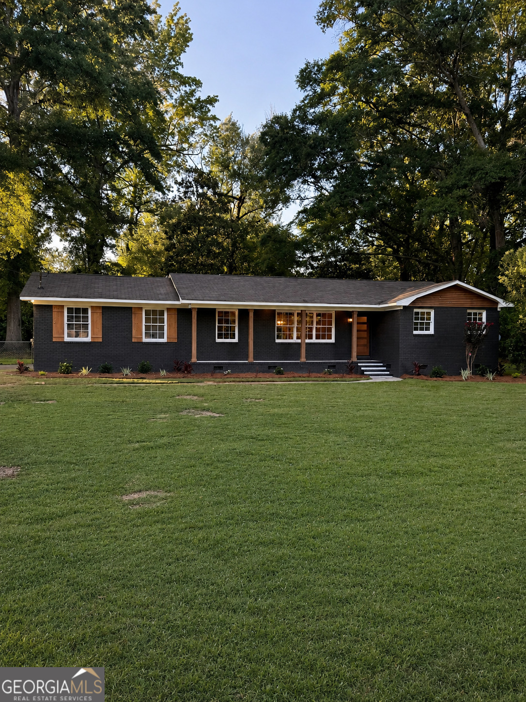 908 Ousley Place Property Photo 1