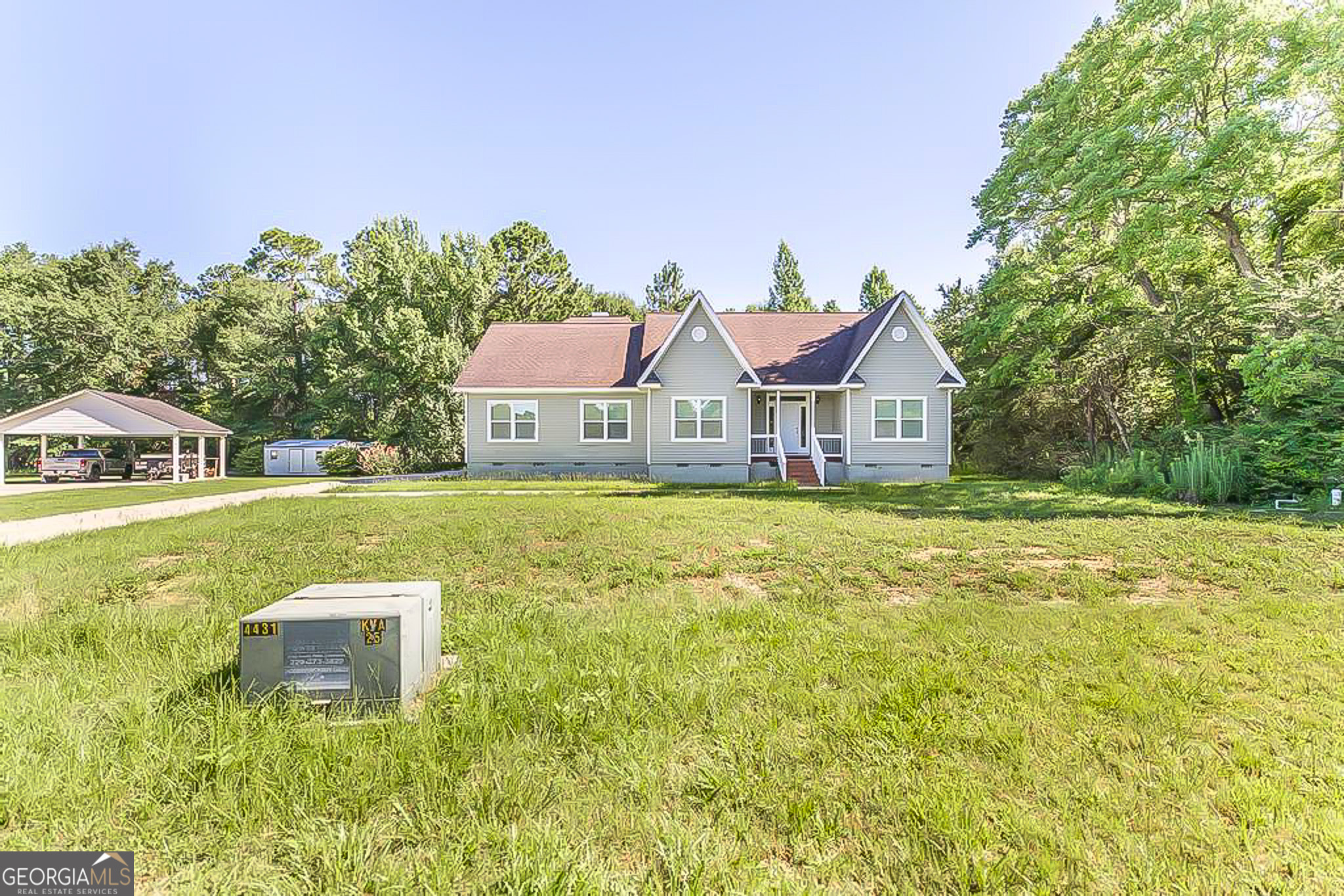 217 Cedar Lake Circle Property Photo 3
