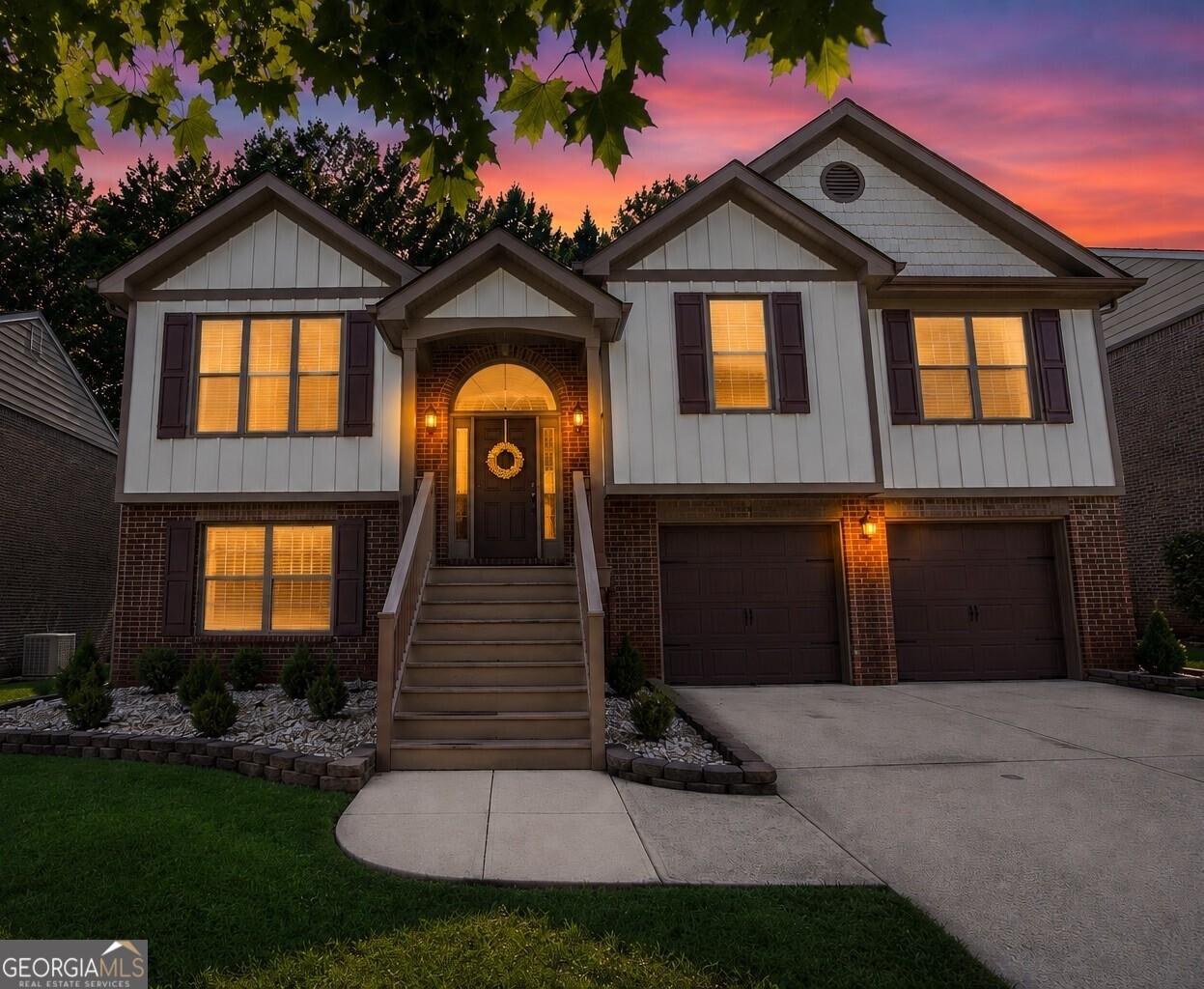 2036 Peach Shoals Circle Property Photo 1