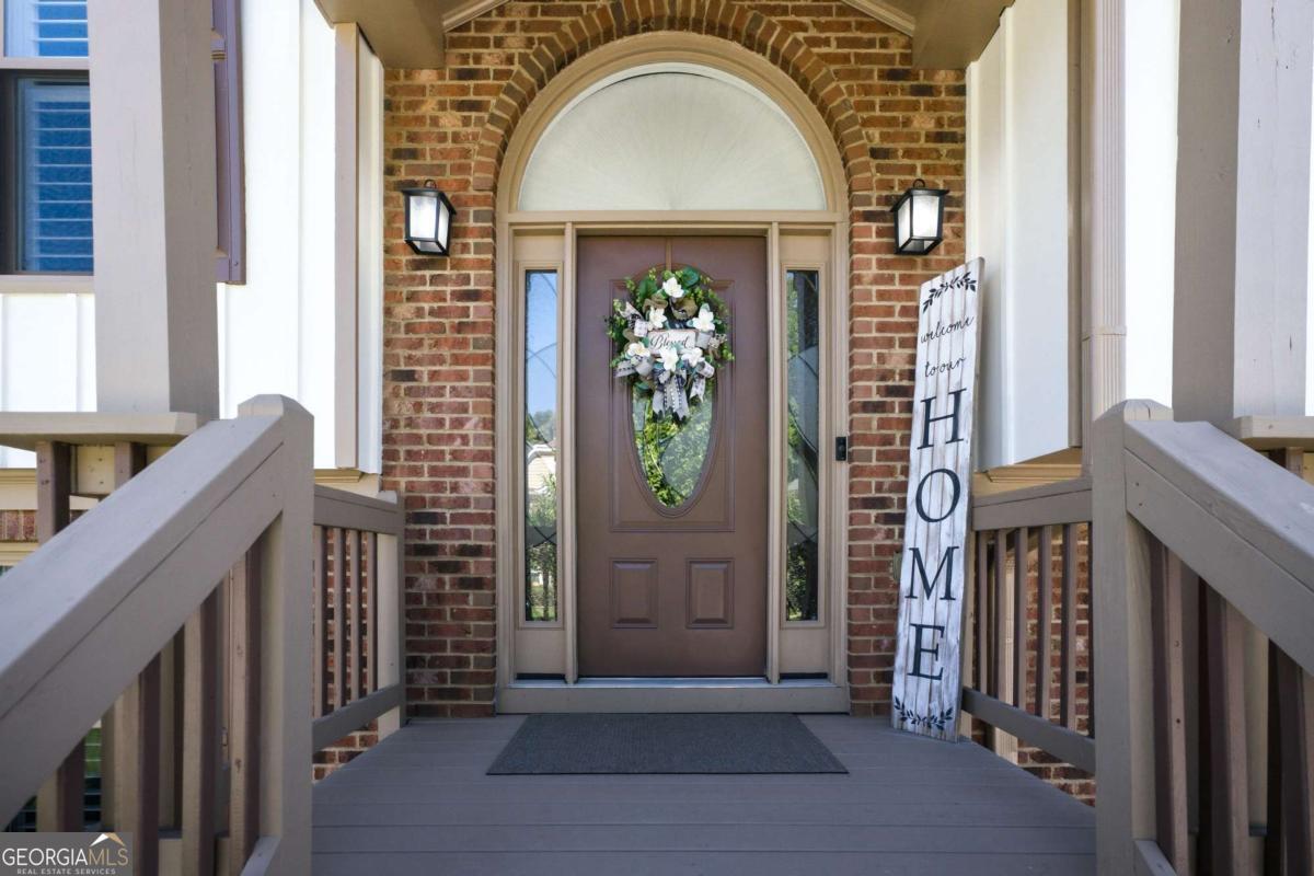 2036 Peach Shoals Circle Property Photo 2