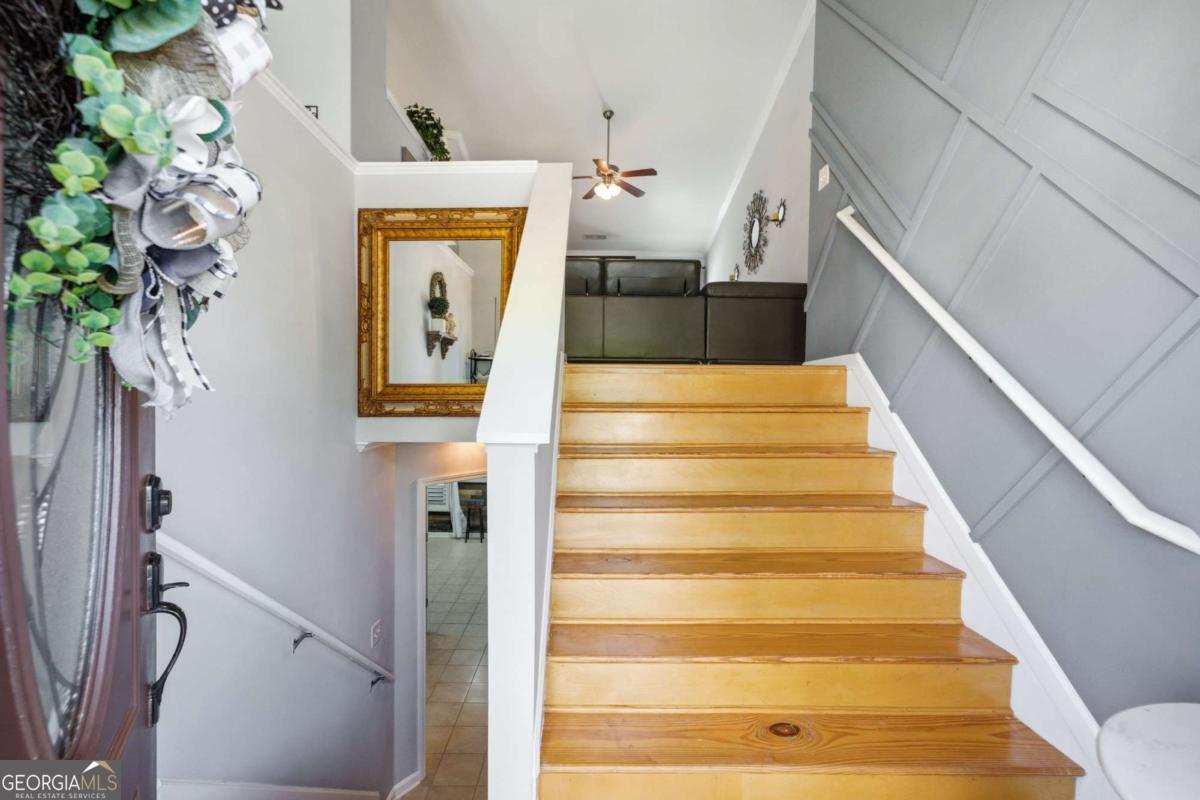 2036 Peach Shoals Circle Property Photo 3