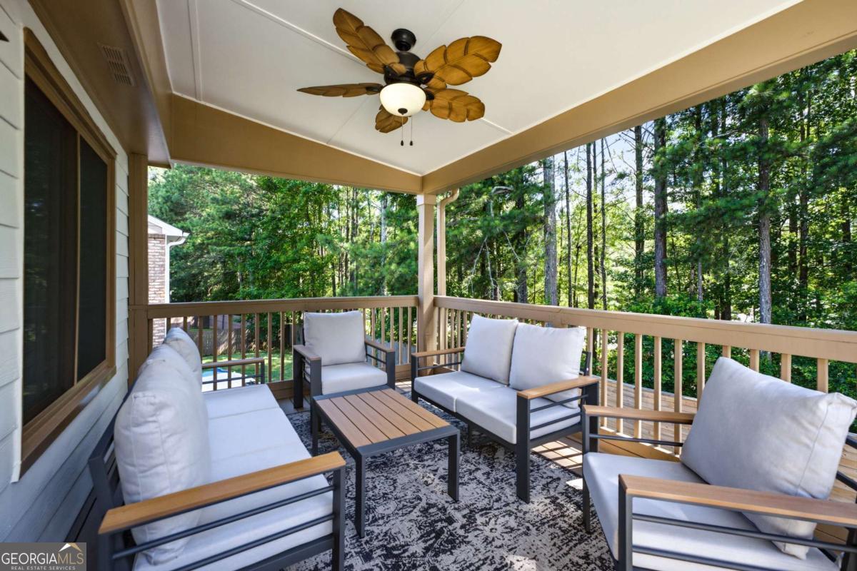 2036 Peach Shoals Circle Property Photo 8