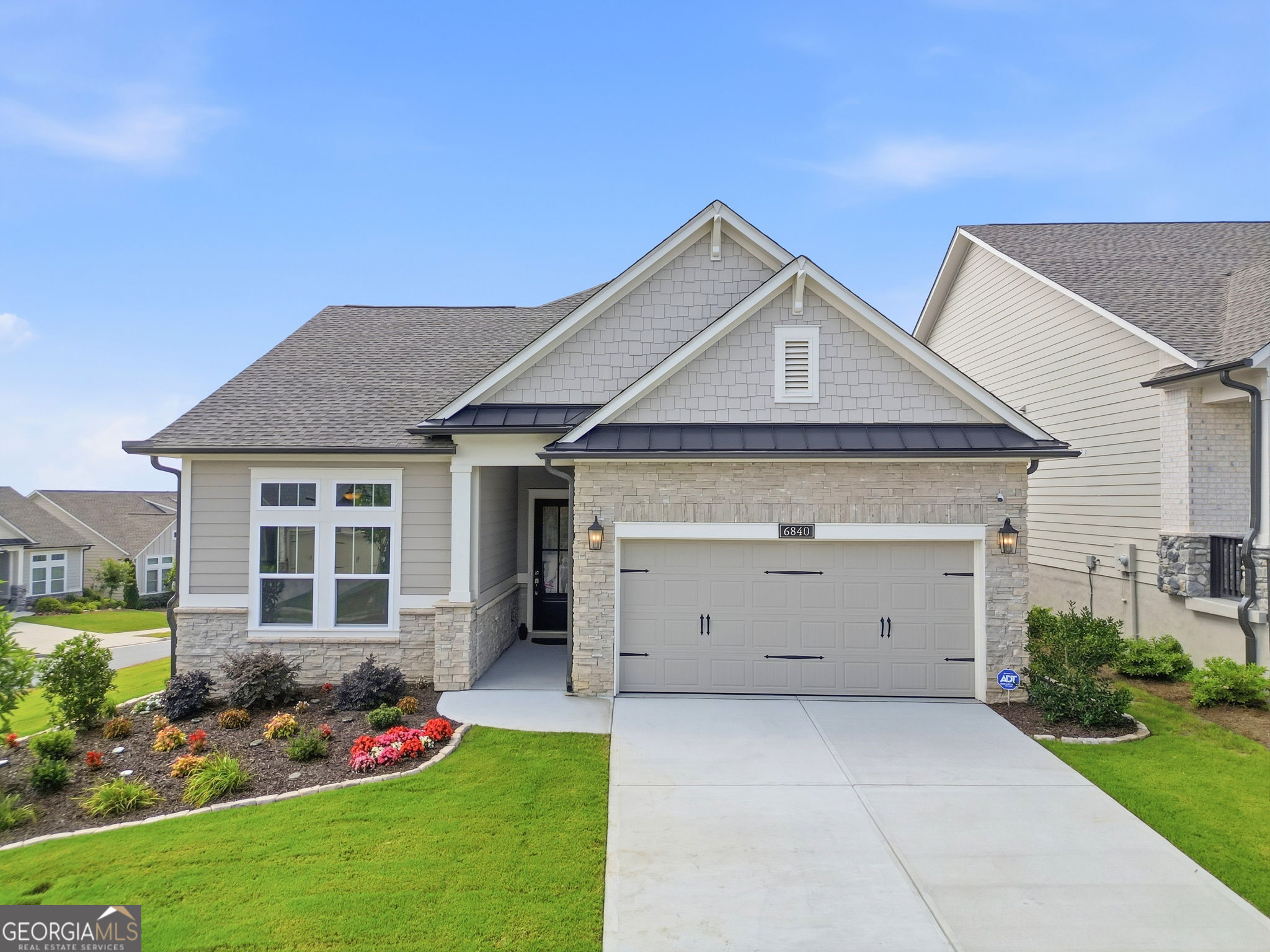 6840 Bungalow Road Property Photo 1