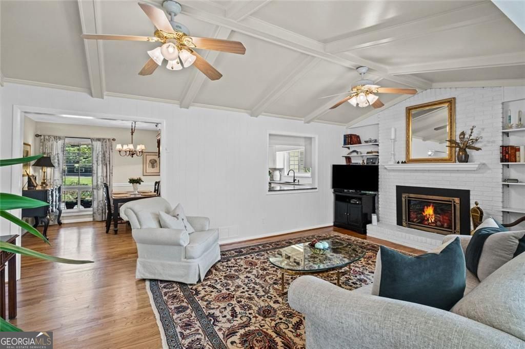 2730 Fontainebleau Drive Property Photo 14