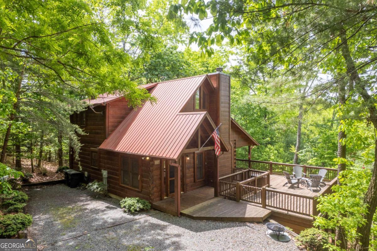 305 Martin Crossing Property Photo 1