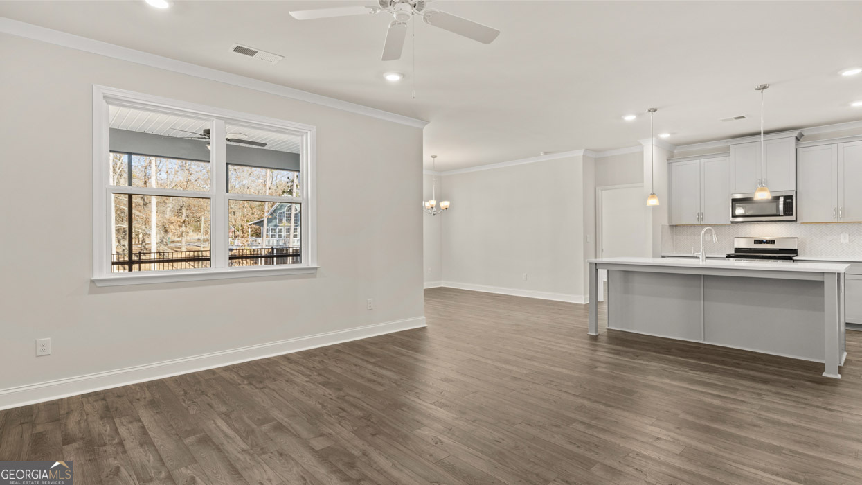 220 Parnassus Road Property Photo 16