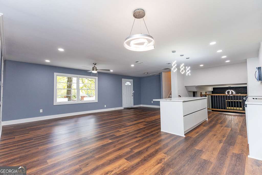 2503 Whites Mill Road Property Photo 8