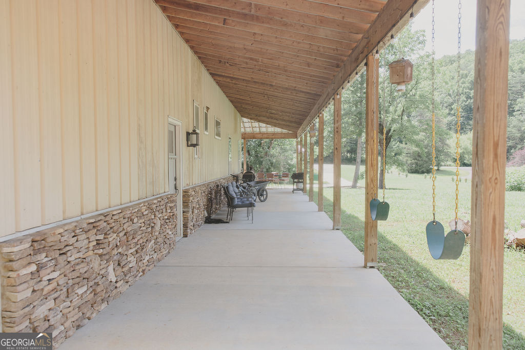 1576 Dripping Springs Road Property Photo 10