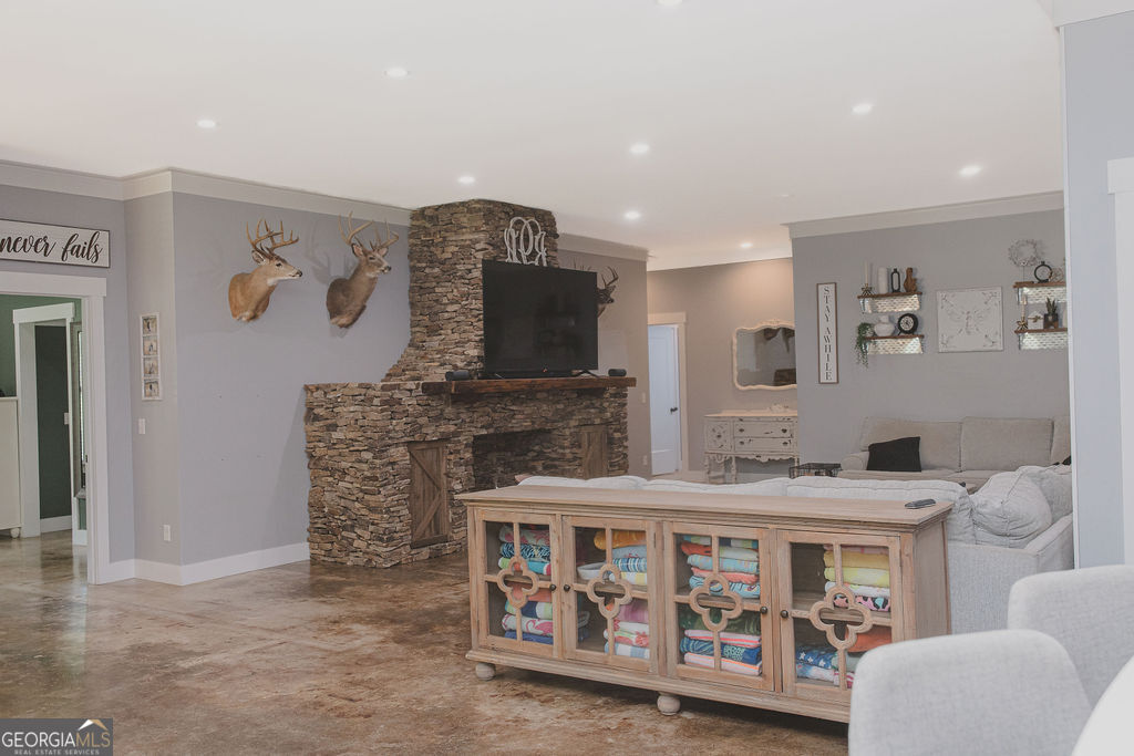 1576 Dripping Springs Road Property Photo 27