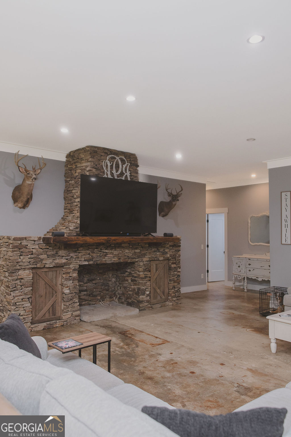 1576 Dripping Springs Road Property Photo 29