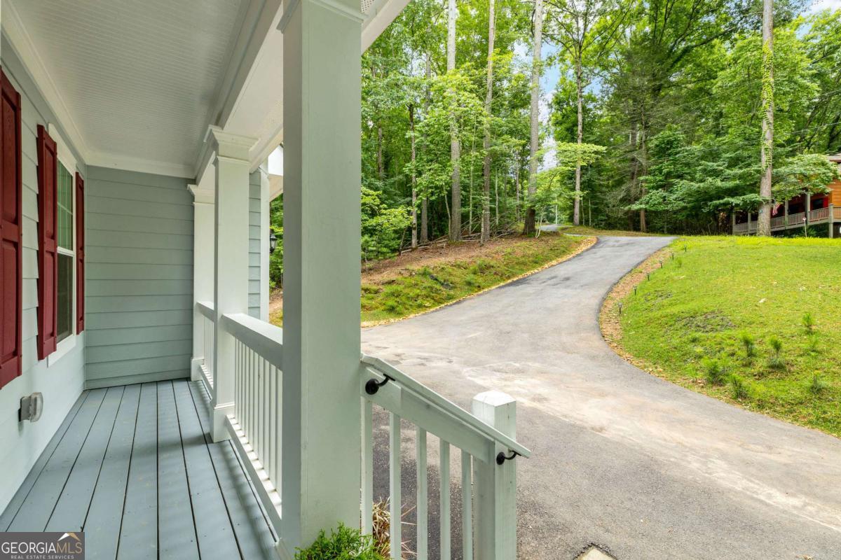 62 Spalding Court Property Photo 6