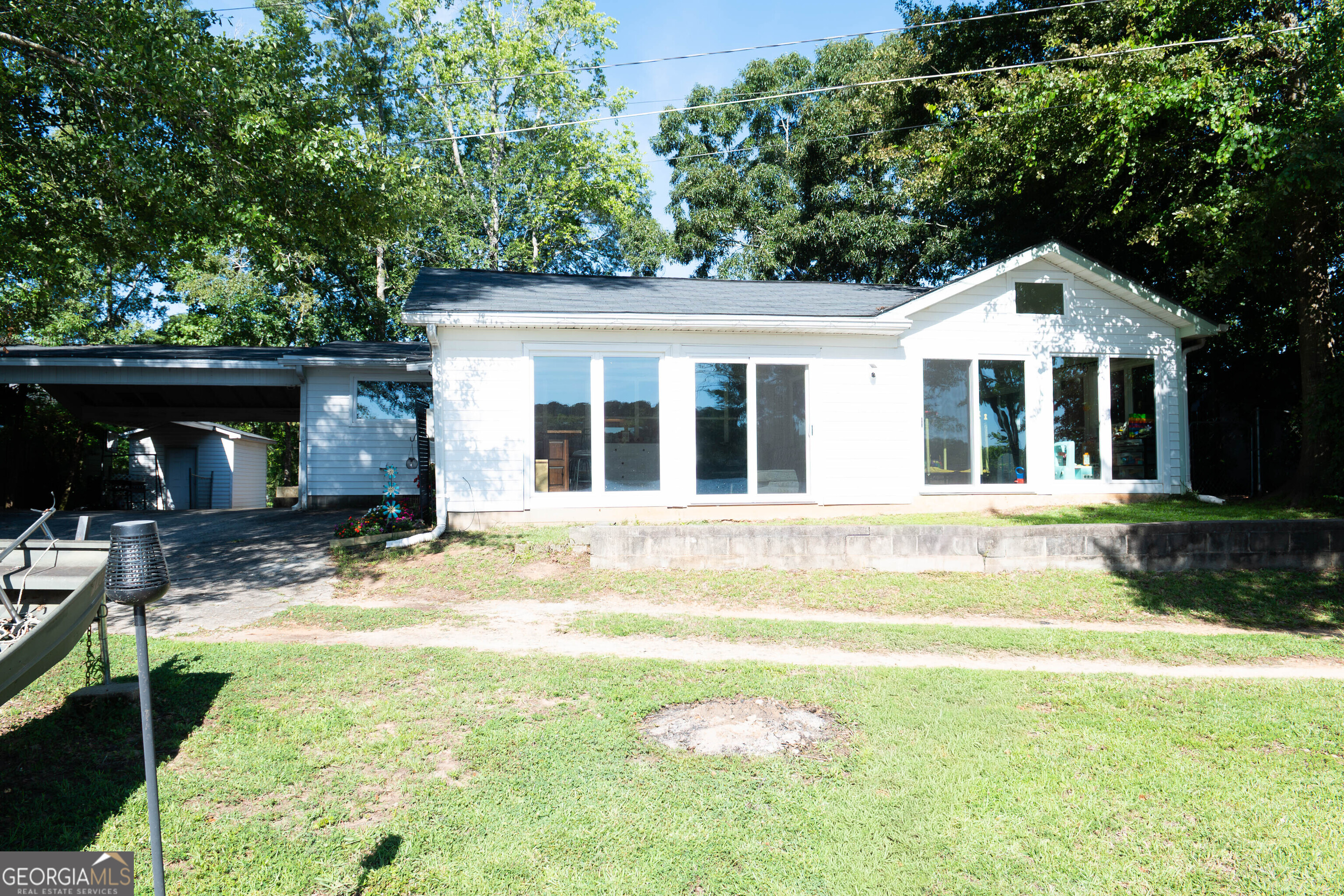 44 Penn Drive Property Photo 2