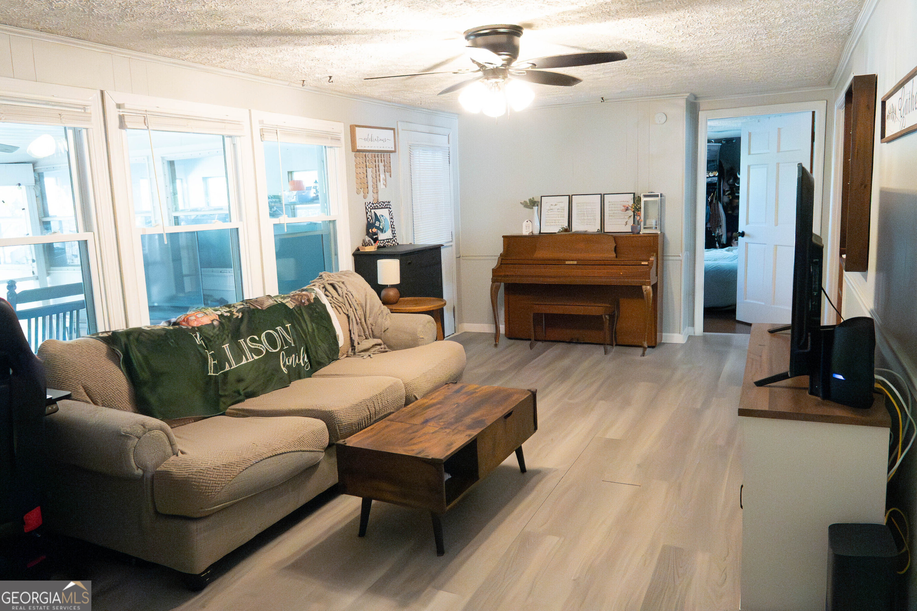 44 Penn Drive Property Photo 23