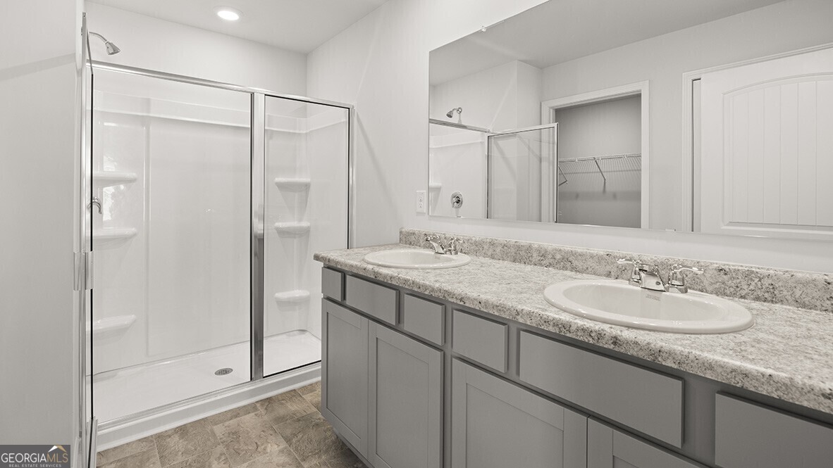 8171 Coldstream Drive Property Photo 16