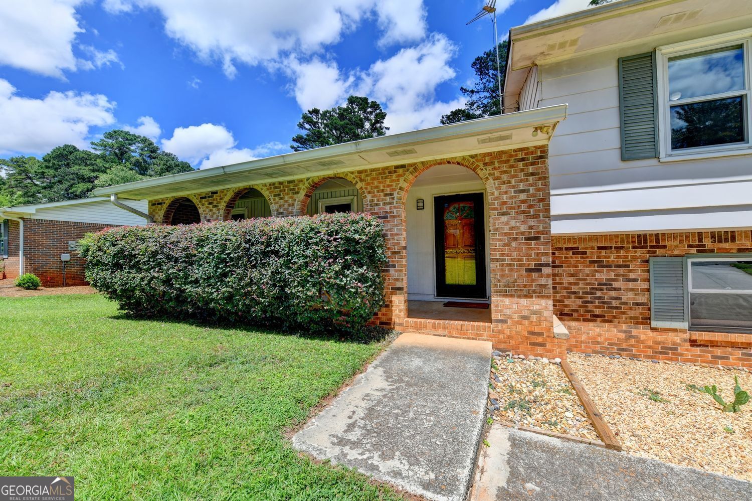 1577 Harbour Oaks Road Property Photo 4
