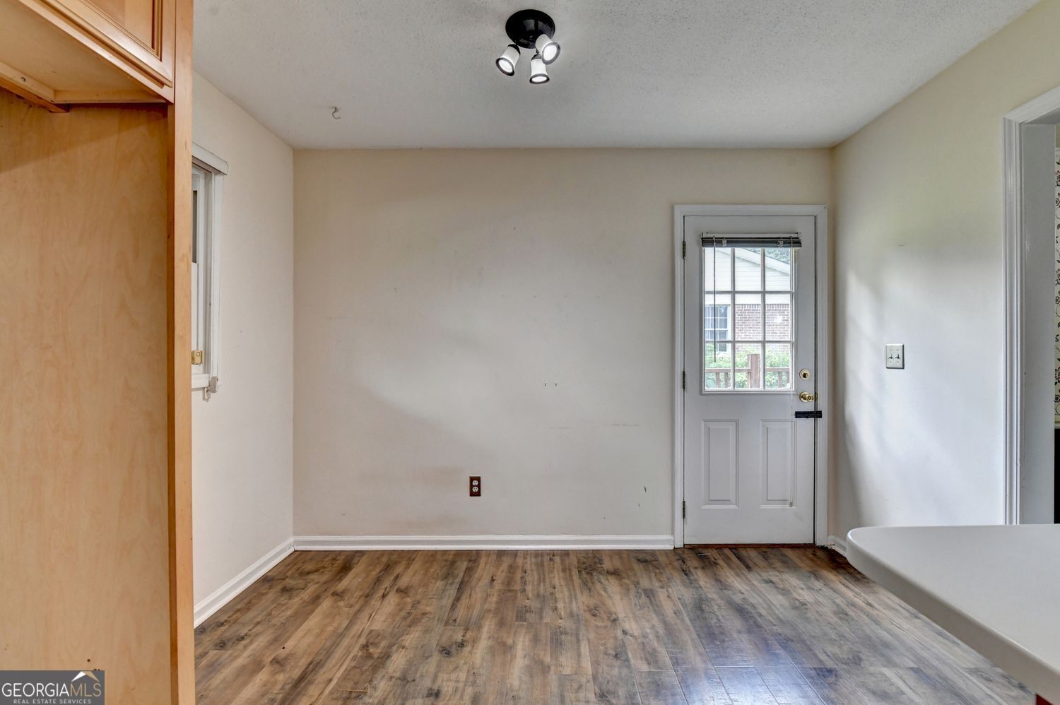 1577 Harbour Oaks Road Property Photo 17