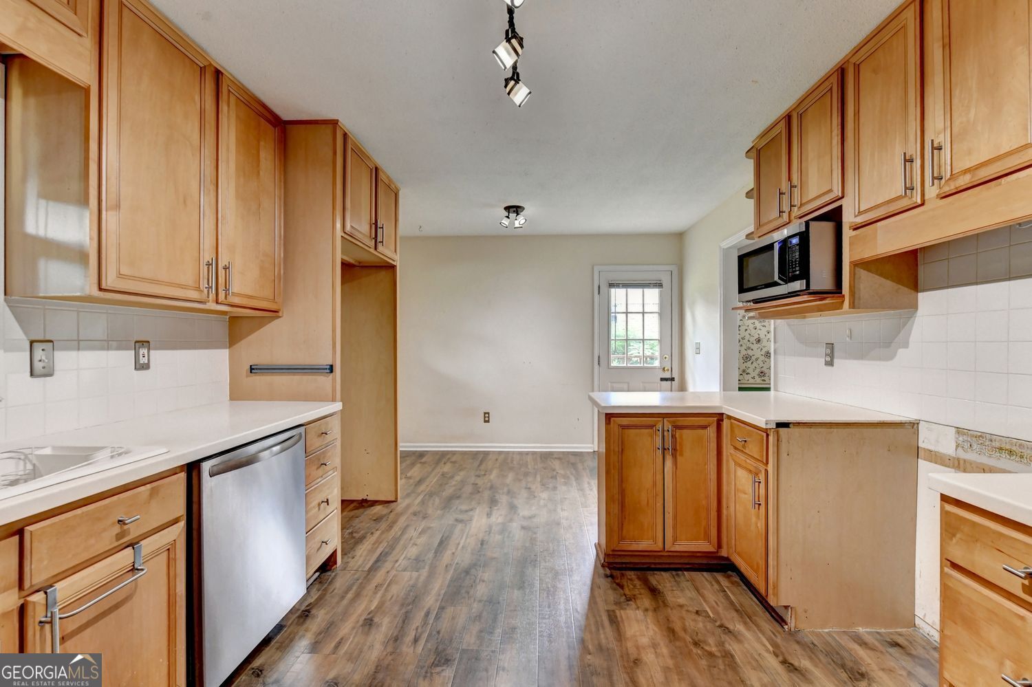 1577 Harbour Oaks Road Property Photo 22