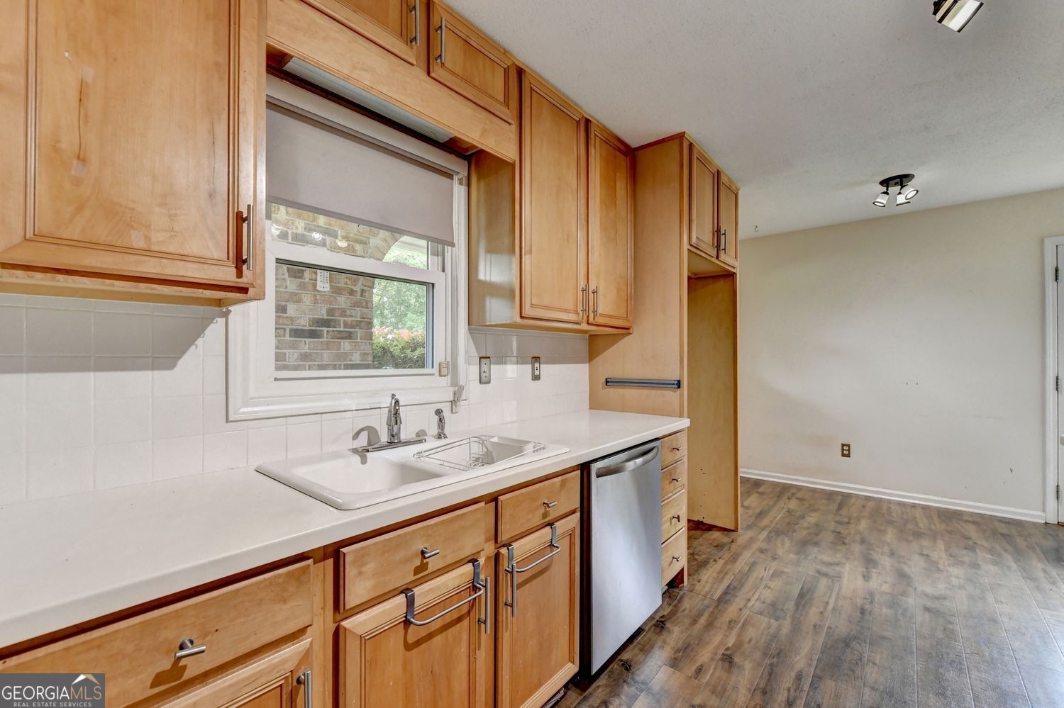 1577 Harbour Oaks Road Property Photo 24