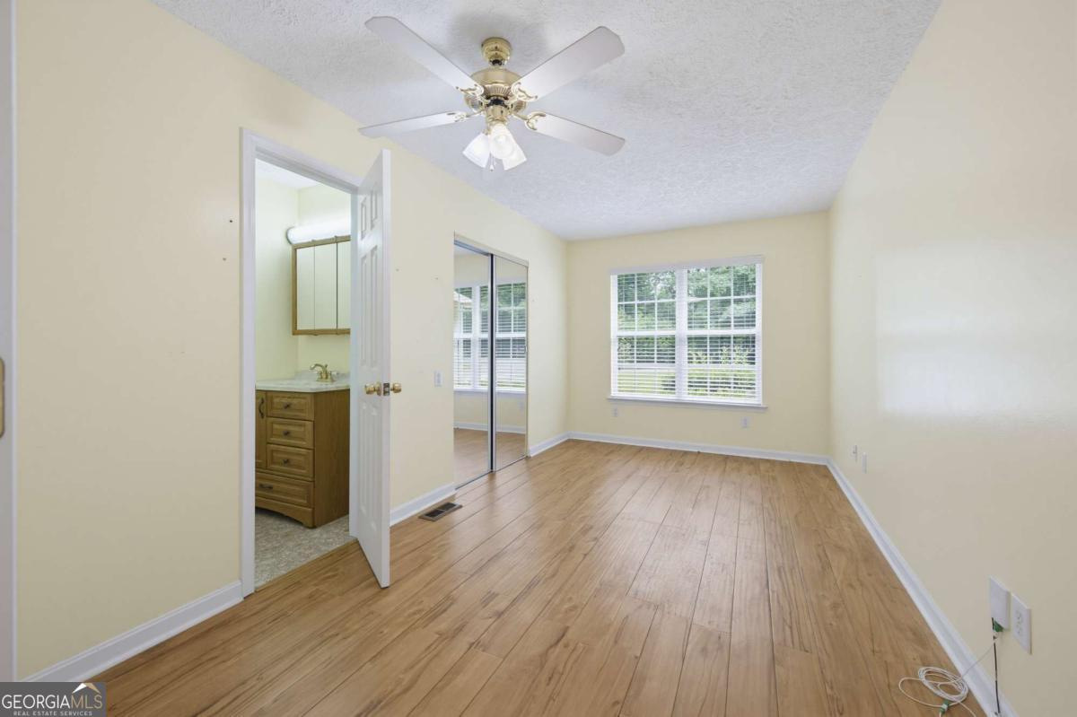 320 River Chase Drive Property Photo 21