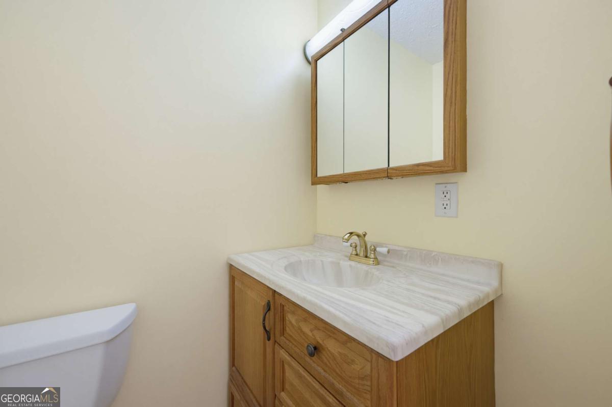 320 River Chase Drive Property Photo 22
