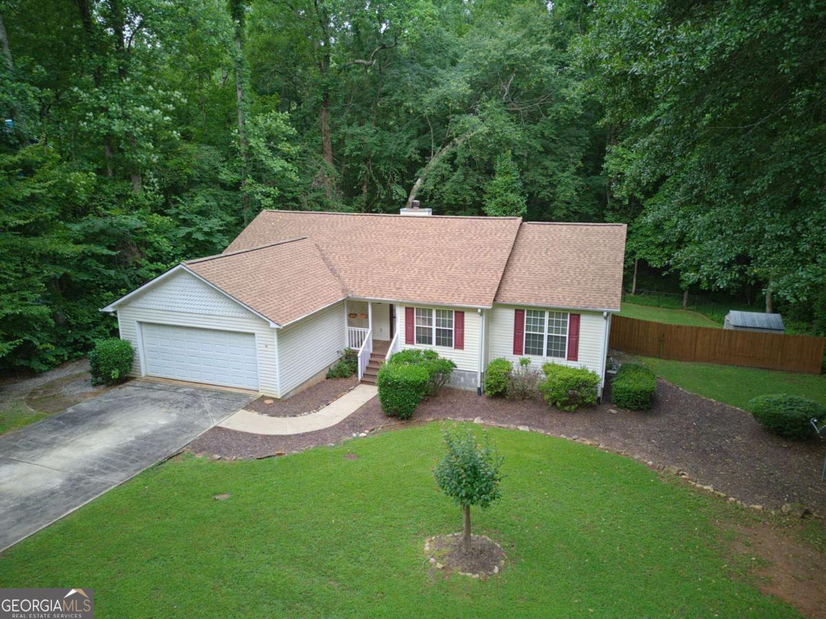 320 River Chase Drive Property Photo 32