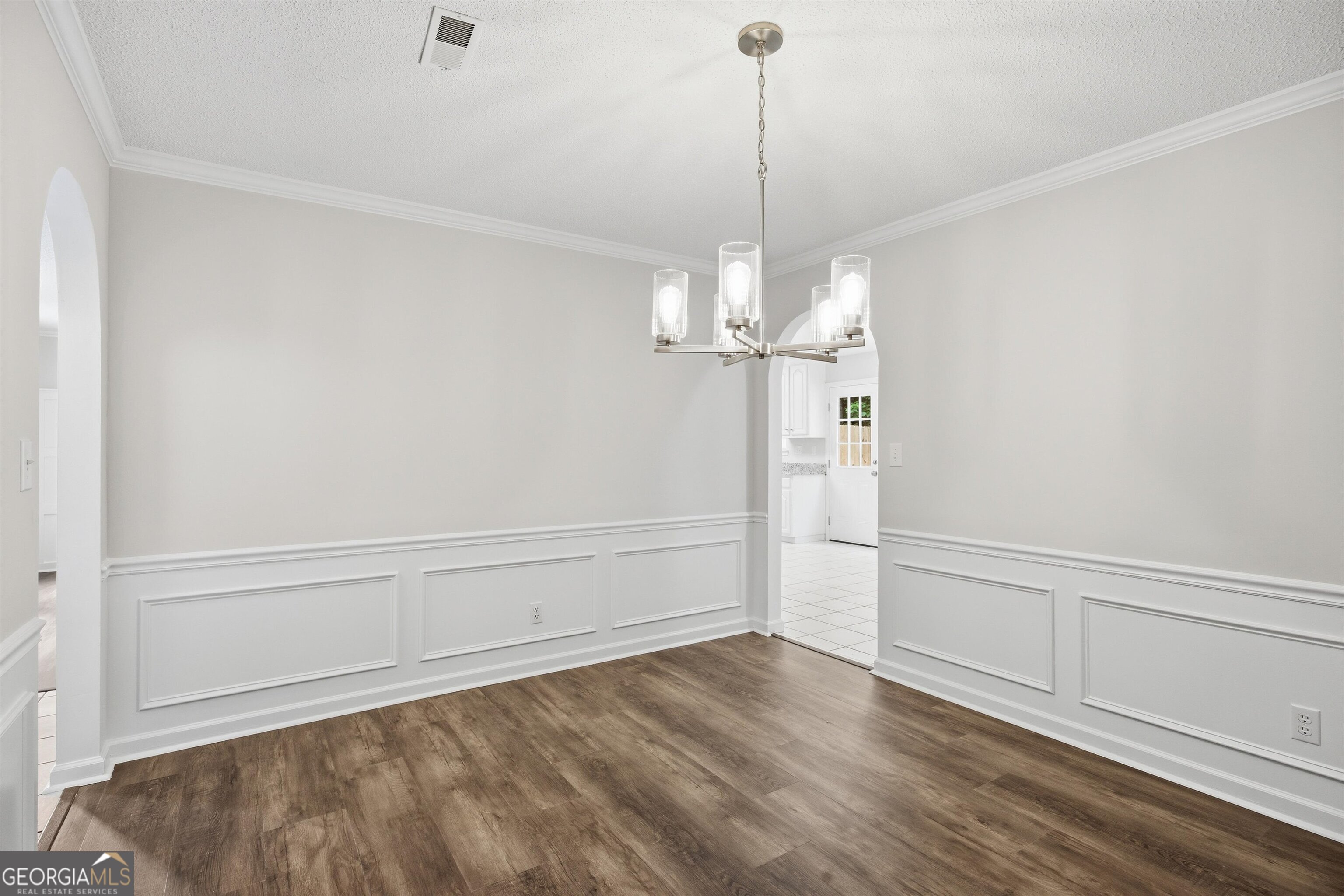 401 Live Oak Lane # 65 Property Photo 13