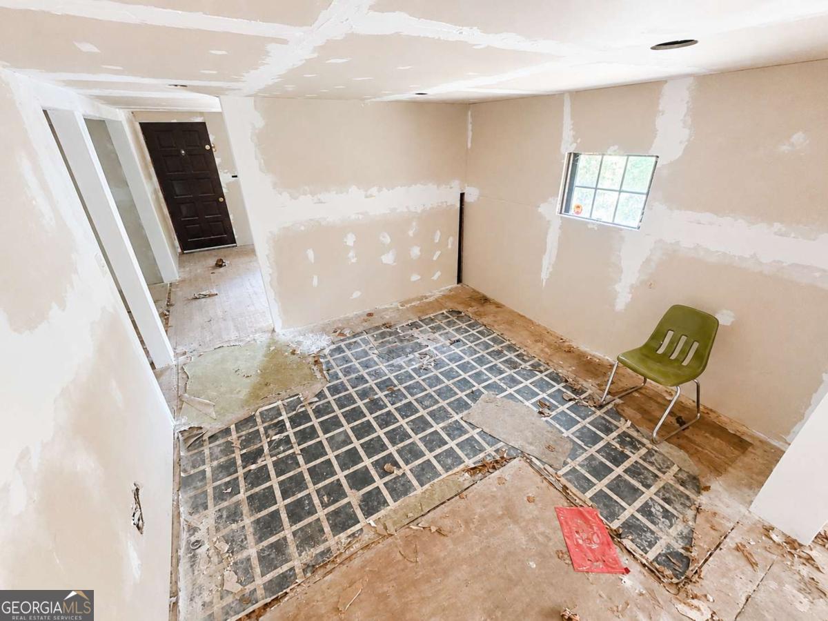 310 Edwards Avenue Property Photo 13