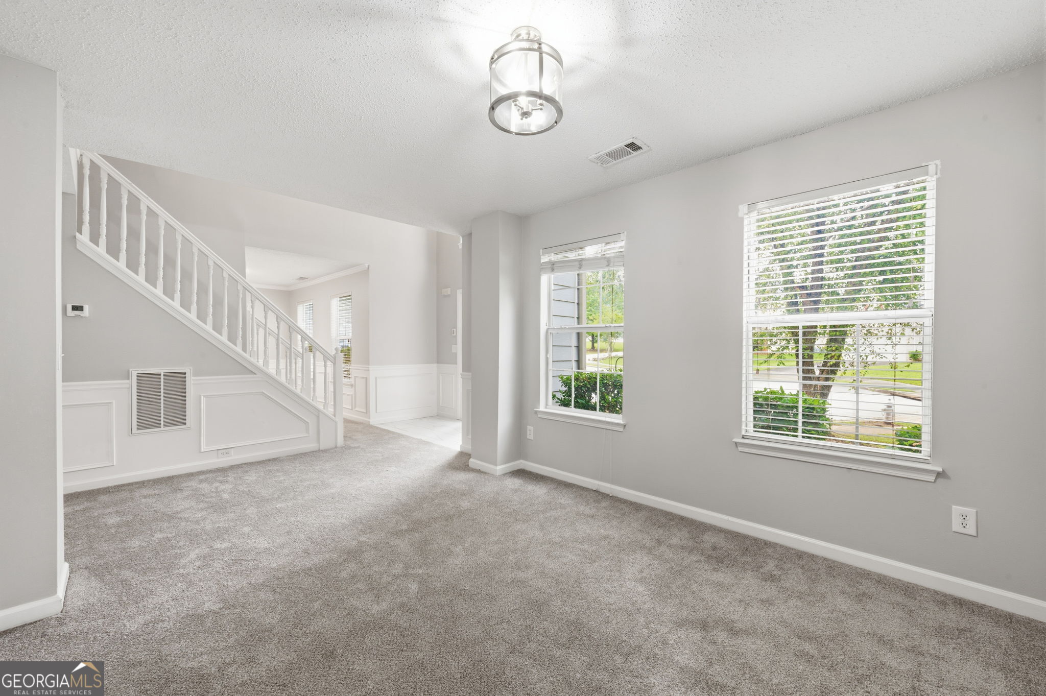 155 Apache Street Sw Property Photo 5
