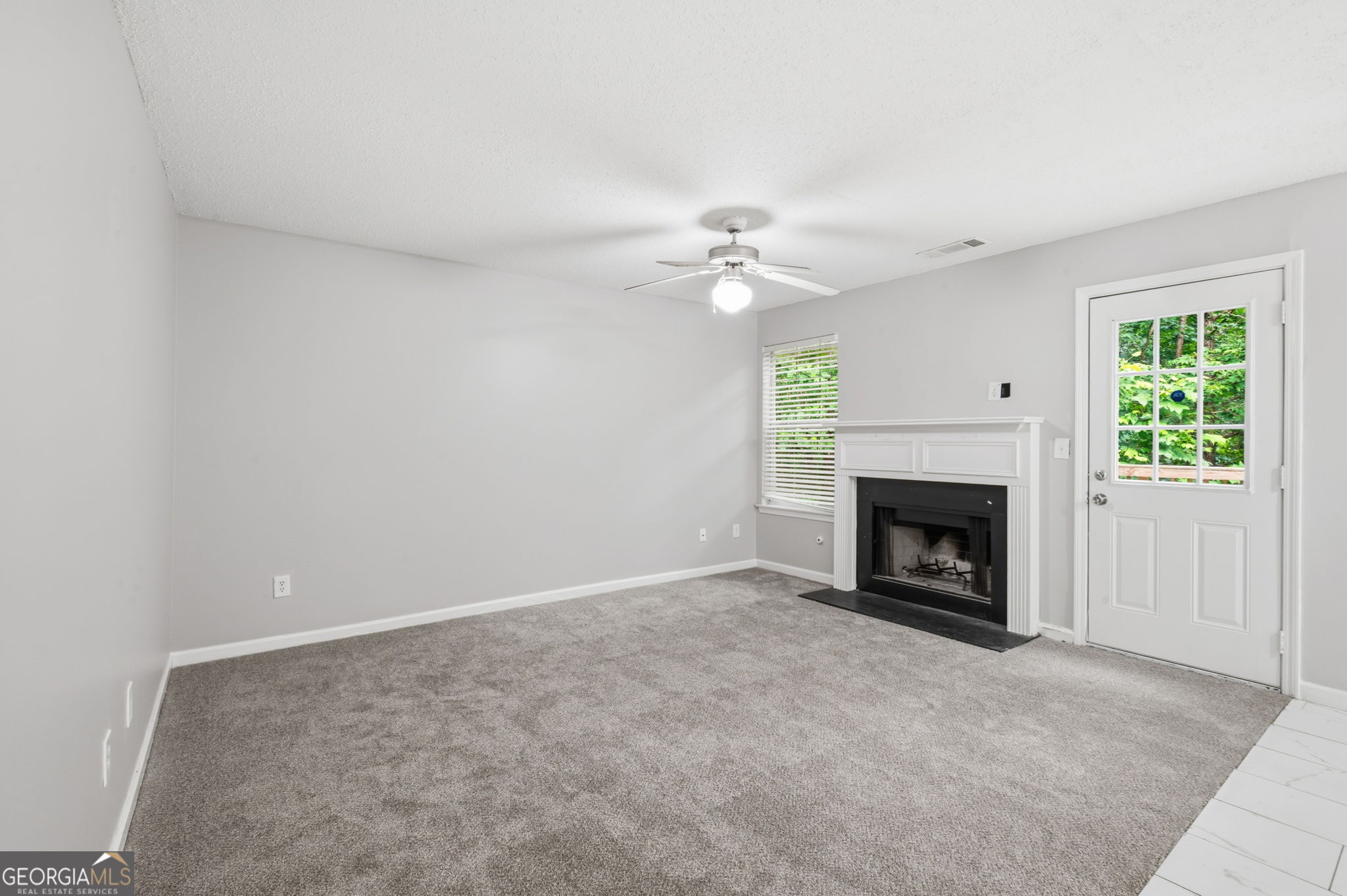 155 Apache Street Sw Property Photo 6